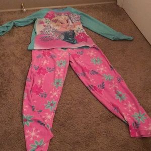 a pajama set .